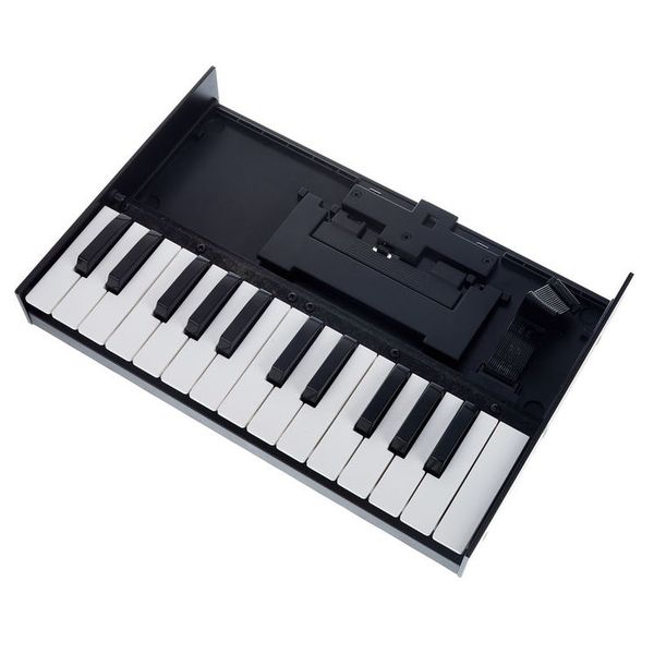 roland k25m keyboard