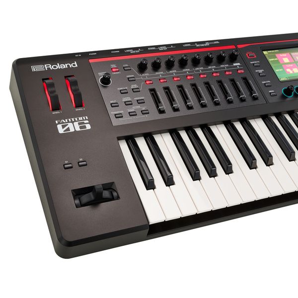 roland fa 06 thomann