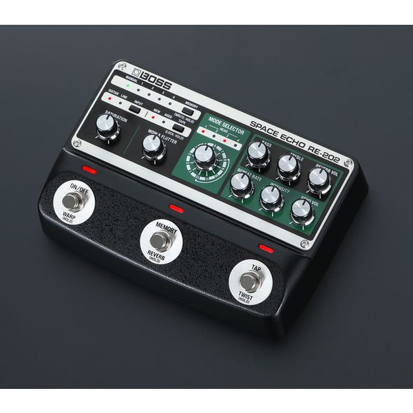 Boss RE202 Space Echo Delay/Reverb Musikhaus Thomann