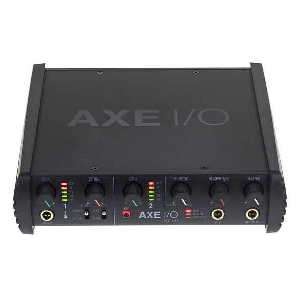 IK Multimedia AXE I/O Solo + AmpliTube 5